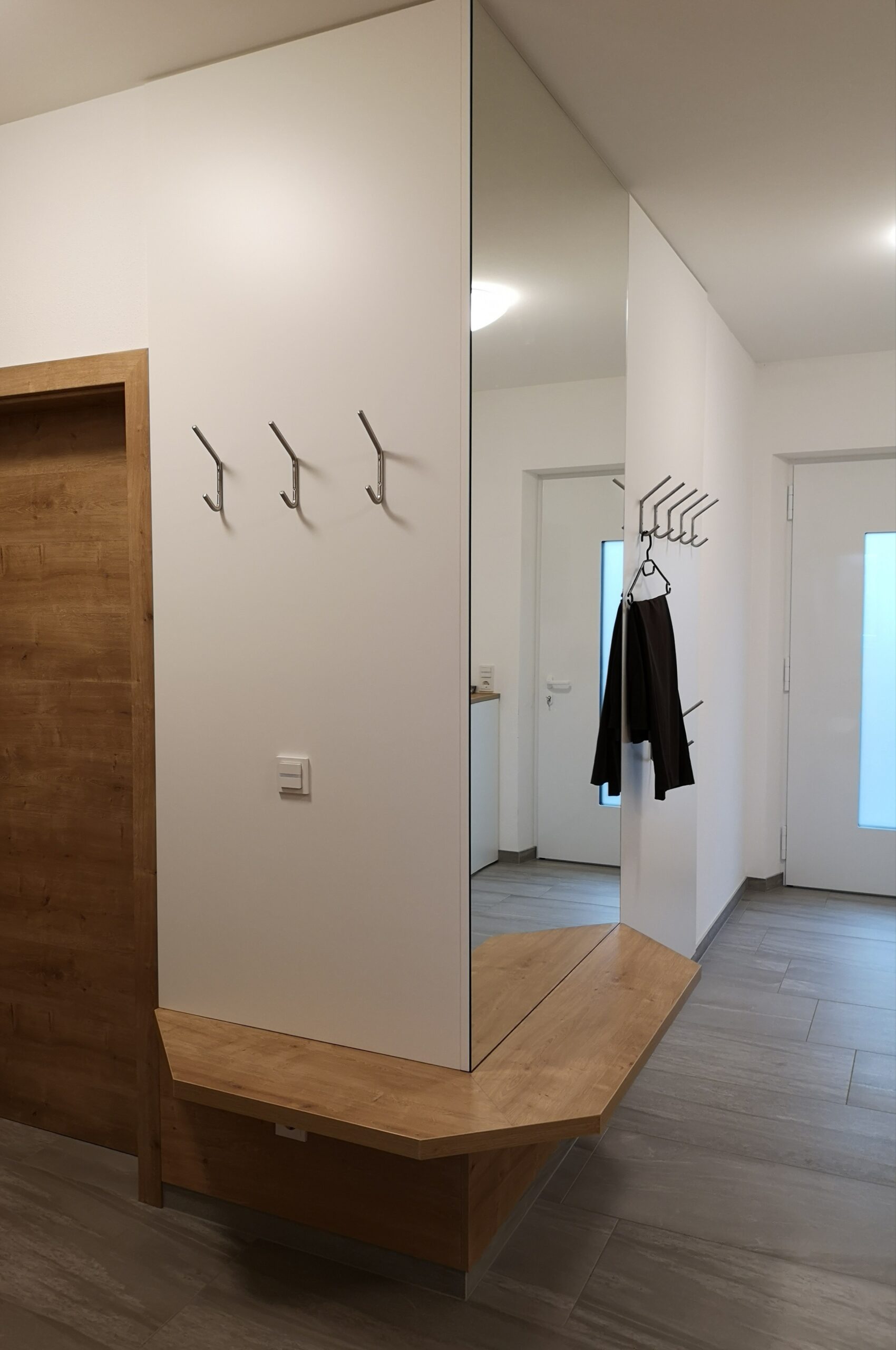 Karl Fröschl - KF-Lebensträume - Gaderobe